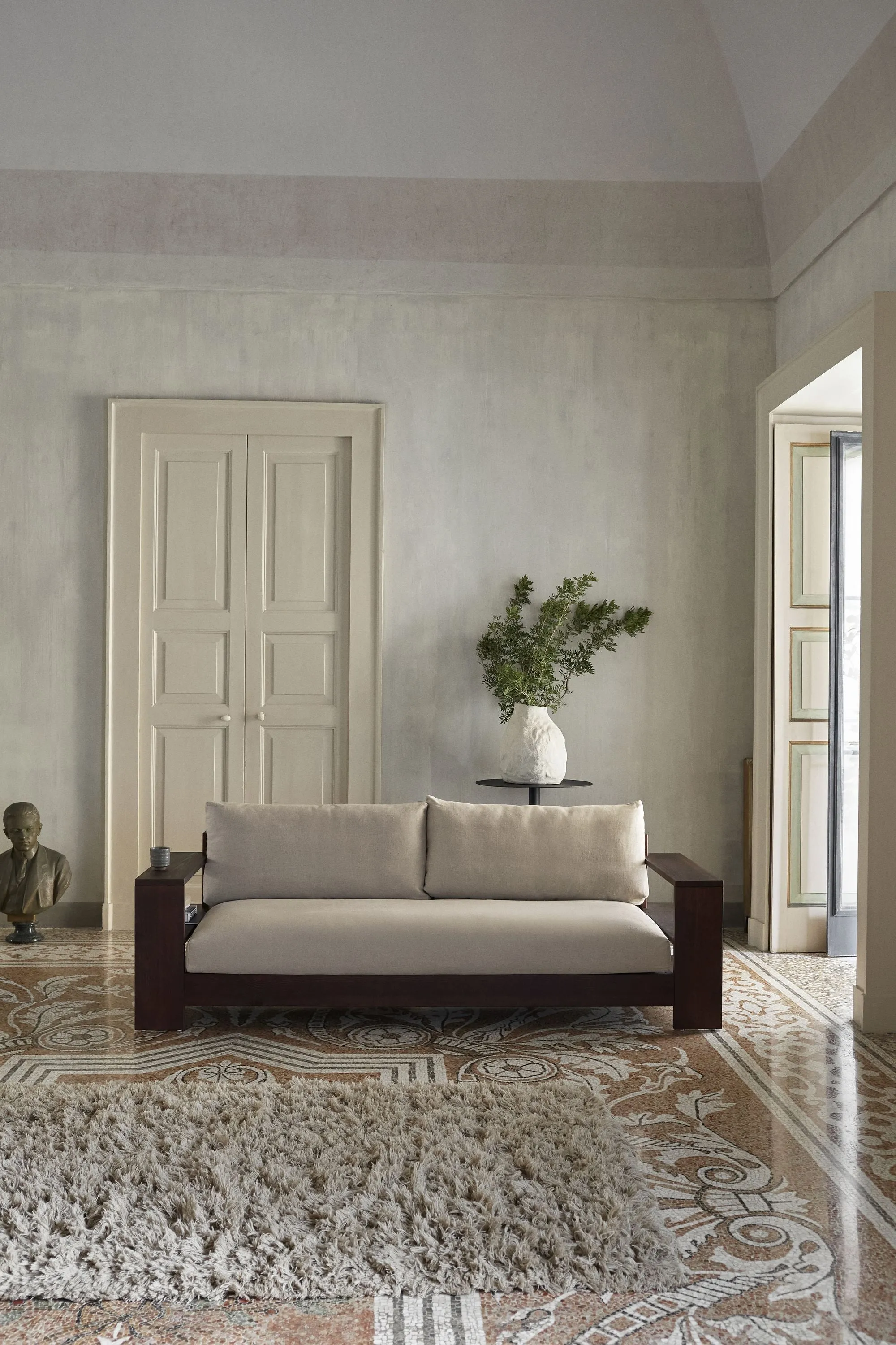Ferm Living Edre Sofa Classic Linen, Dark Stained/Natural