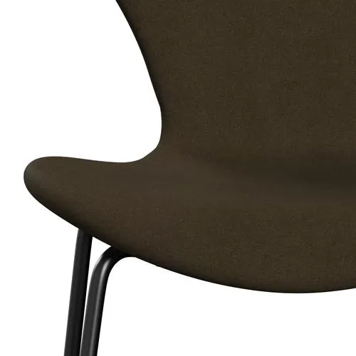 Fritz Hansen Series 7™ Chair Full Upholstery, Black/Divina Brown (Div984)