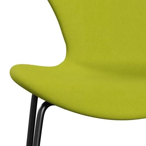 Fritz Hansen Series 7™ Chair Full Upholstery, Black/Divina Lime