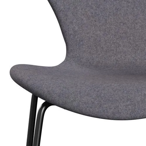 Fritz Hansen Series 7™ Chair Full Upholstery, Black/Divina Md Soft Blue Grey