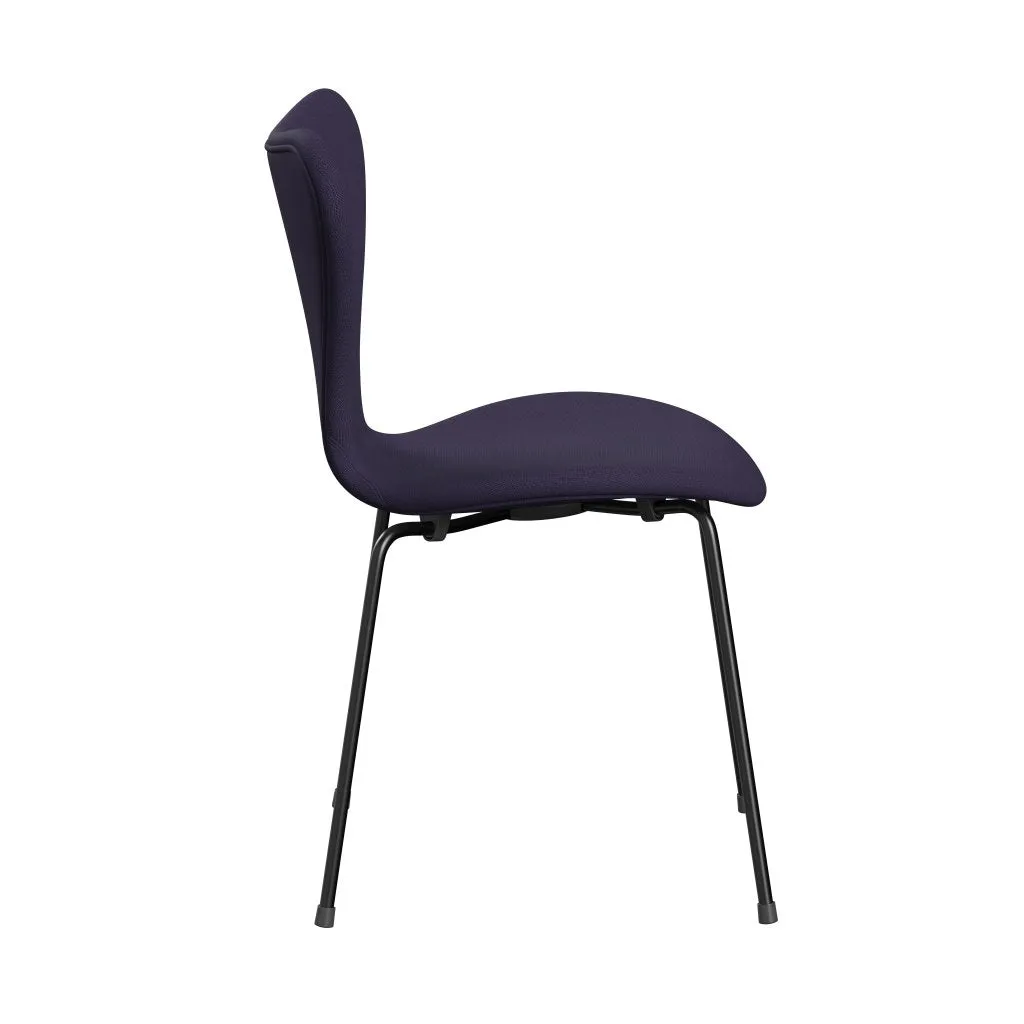 Fritz Hansen Series 7™ Chair Full Upholstery, Black/Fame Violet Dark