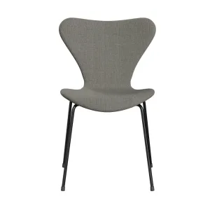 Fritz Hansen Series 7™ Chair Full Upholstery, Black/Re Wool Grey White/Plain