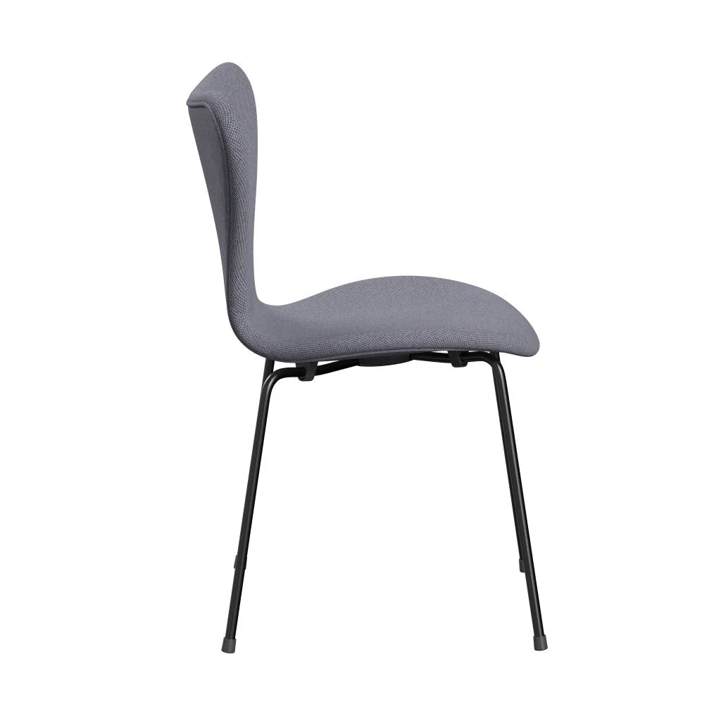 Fritz Hansen Series 7™ Chair Full Upholstery, Black/Re Wool Lavender/Natural
