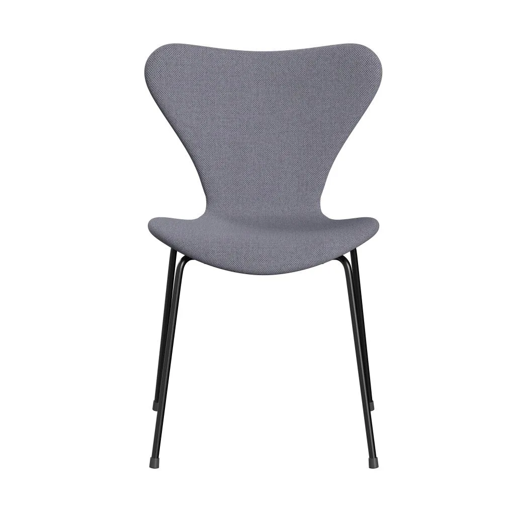 Fritz Hansen Series 7™ Chair Full Upholstery, Black/Re Wool Lavender/Natural