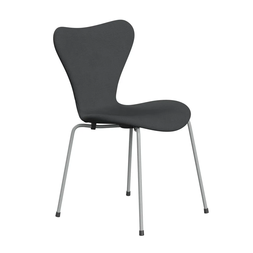 Fritz Hansen Series 7™ Chair Full Upholstery, Nine Grey/Christianshavn Grey Uni