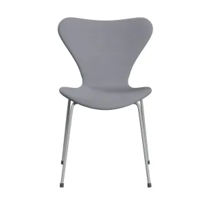 Fritz Hansen Series 7™ Chair Full Upholstery, Nine Grey/Christianshavn Light Grey Uni