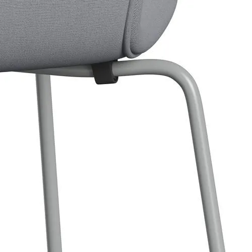 Fritz Hansen Series 7™ Chair Full Upholstery, Nine Grey/Christianshavn Light Grey Uni