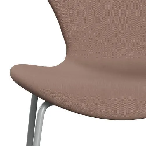 Fritz Hansen Series 7™ Chair Full Upholstery, Nine Grey/Remix Brown