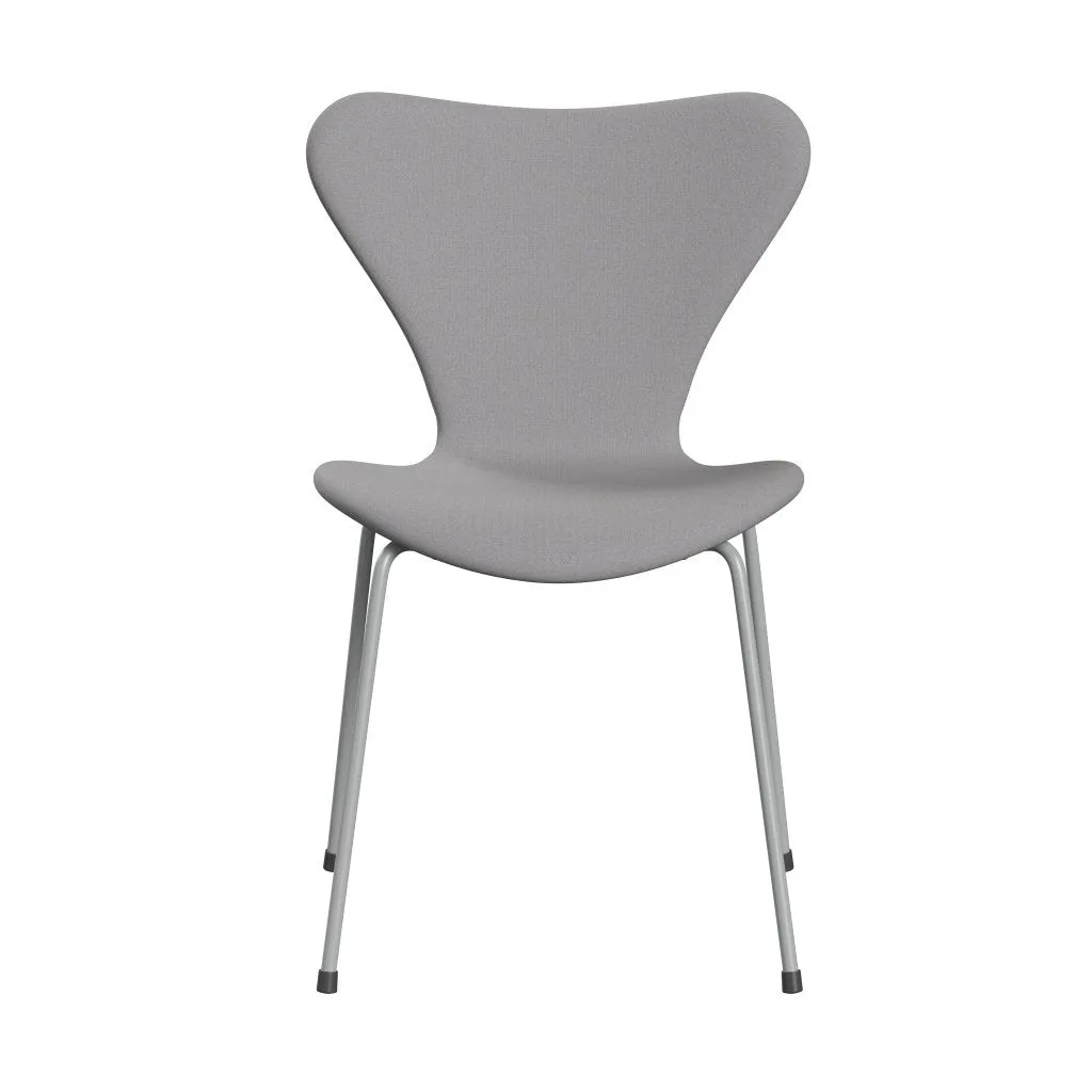 Fritz Hansen Series 7™ Chair Full Upholstery, Nine Grey/Remix Grey/Green