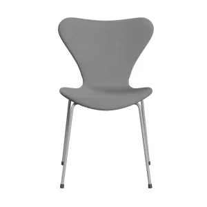 Fritz Hansen Series 7™ Chair Full Upholstery, Nine Grey/Tonus Light Grey