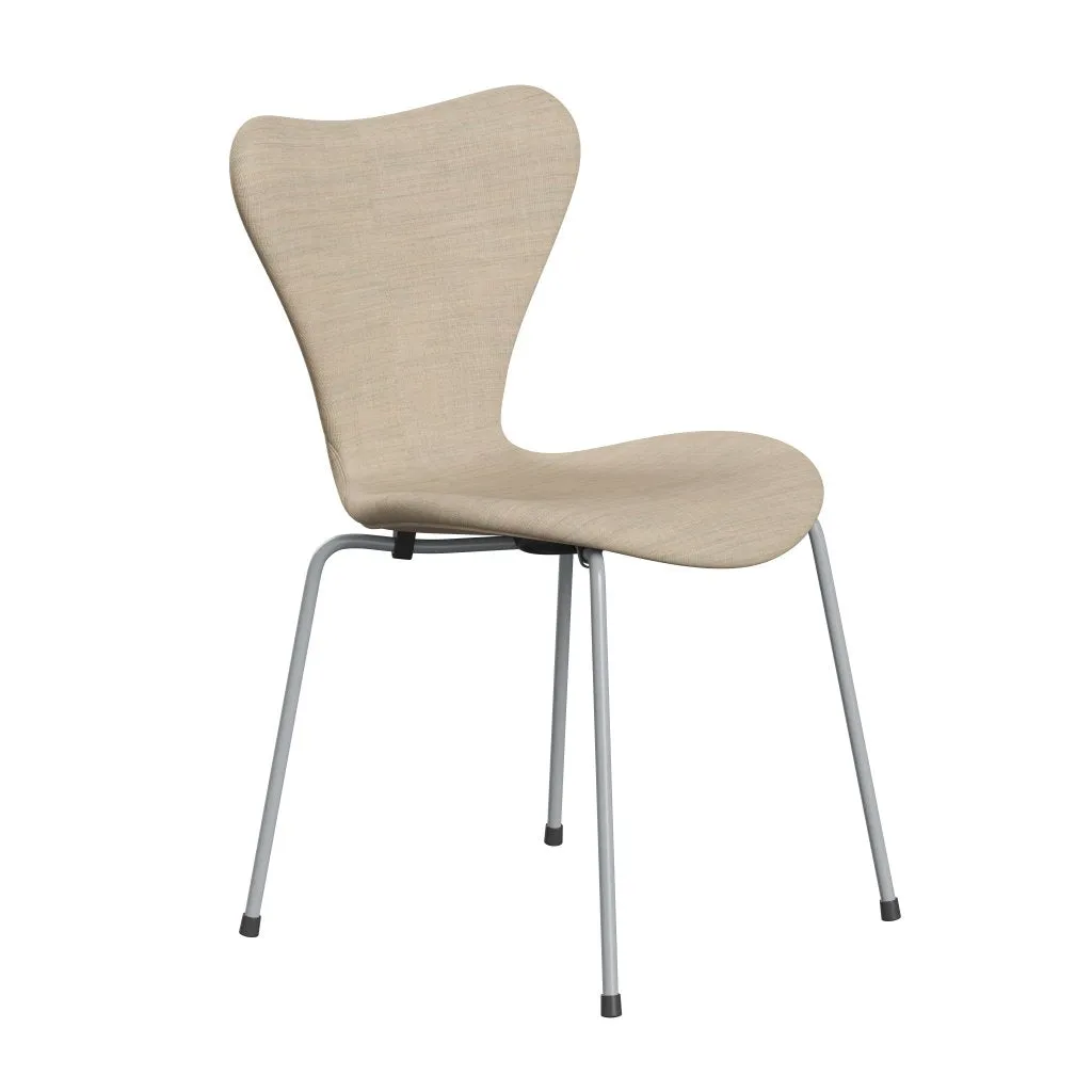 Fritz Hansen Series 7™ Chair Full Upholstery, Silver Grey/Canvas Sand Light