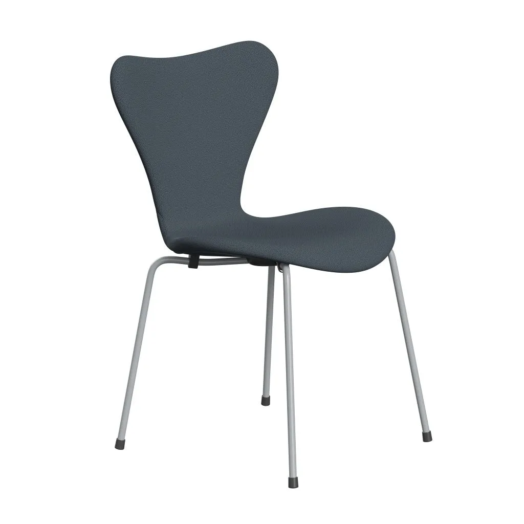 Fritz Hansen Series 7™ Chair Full Upholstery, Silver Grey/Capture Petrol Blue
