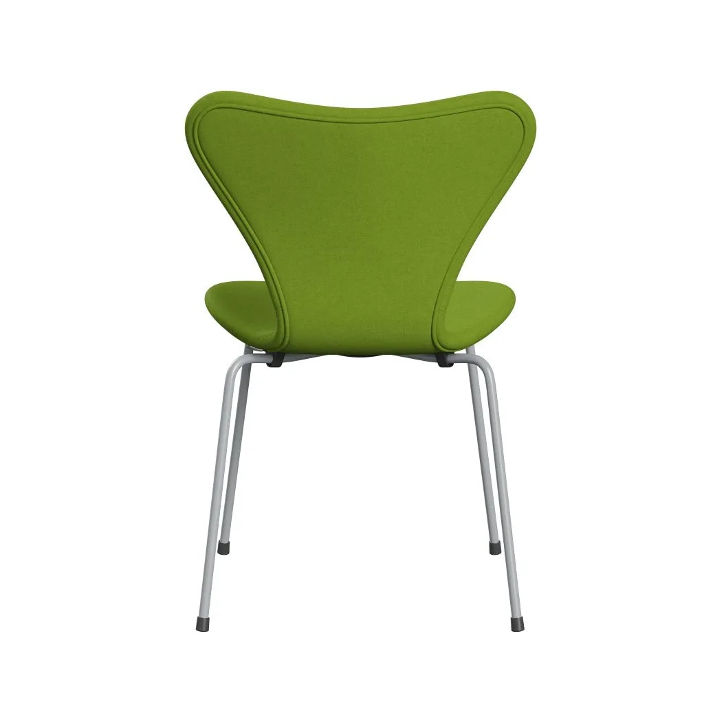 Fritz Hansen Series 7™ Chair Full Upholstery, Silver Grey/Comfort Green (C68011)