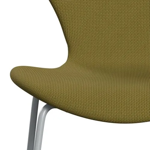 Fritz Hansen Series 7™ Chair Full Upholstery, Silver Grey/Diablo Autumn Green