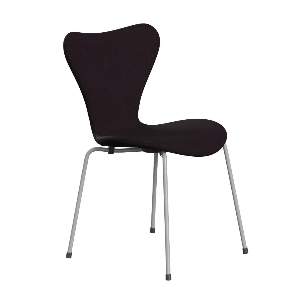 Fritz Hansen Series 7™ Chair Full Upholstery, Silver Grey/Fame Brown (F61108)