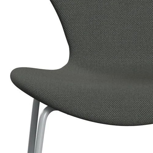 Fritz Hansen Series 7™ Chair Full Upholstery, Silver Grey/Fiord Brown/Grey