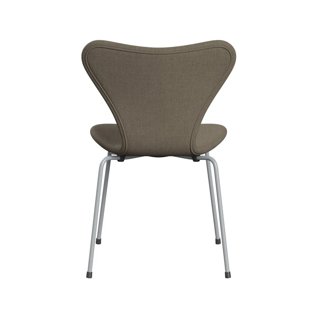 Fritz Hansen Series 7™ Chair Full Upholstery, Silver Grey/Fiord Brown/Stone