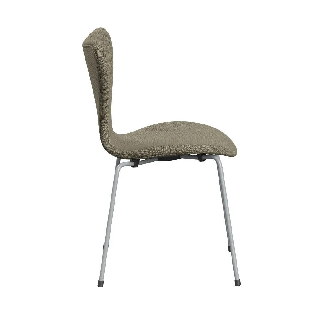 Fritz Hansen Series 7™ Chair Full Upholstery, Silver Grey/Re Wool Light Beige/Natural