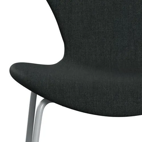 Fritz Hansen Series 7™ Chair Full Upholstery, Silver Grey/Remix Dark Blue Grey