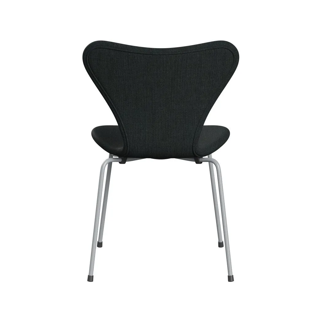 Fritz Hansen Series 7™ Chair Full Upholstery, Silver Grey/Remix Dark Blue Grey