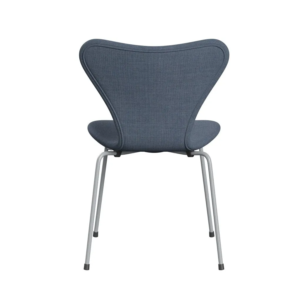 Fritz Hansen Series 7™ Chair Full Upholstery, Silver Grey/Remix Grey (Rem733)