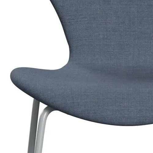 Fritz Hansen Series 7™ Chair Full Upholstery, Silver Grey/Remix Grey (Rem733)
