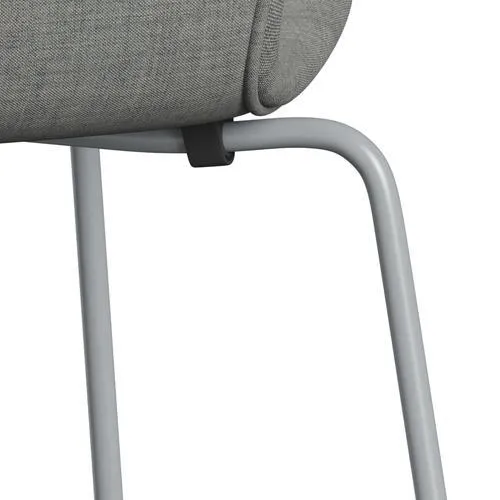 Fritz Hansen Series 7™ Chair Full Upholstery, Silver Grey/Remix Light Grey
