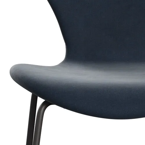 Fritz Hansen Series 7™ Chair Full Upholstery, Warm Graphite/Belfast Velvet Grey Blue