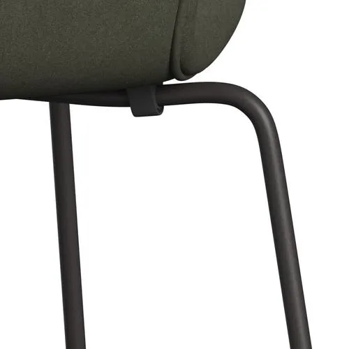 Fritz Hansen Series 7™ Chair Full Upholstery, Warm Graphite/Divina Military Green