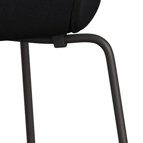 Fritz Hansen Series 7™ Chair Full Upholstery, Warm Graphite/Fame Grey (F60051)