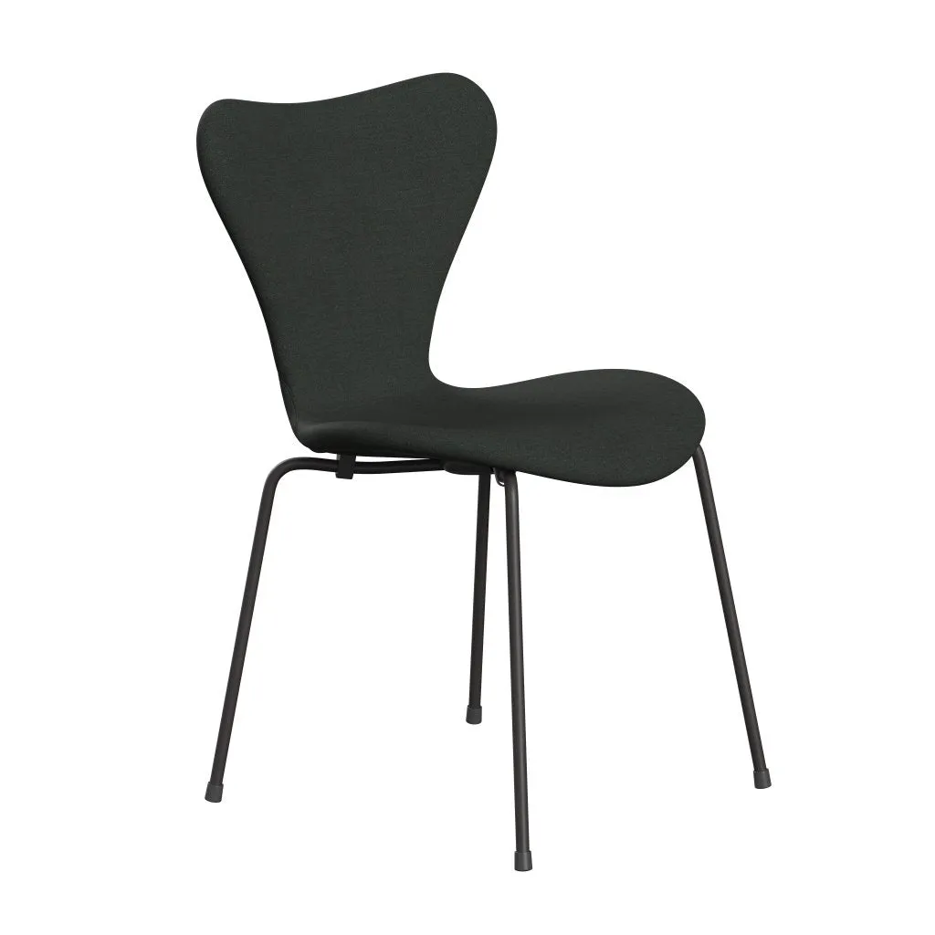 Fritz Hansen Series 7™ Chair Full Upholstery, Warm Graphite/Fiord Black Multicolored