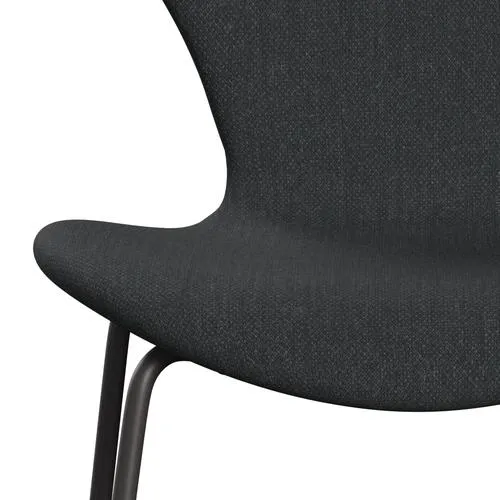 Fritz Hansen Series 7™ Chair Full Upholstery, Warm Graphite/Fiord Dark Grey Multicoloured