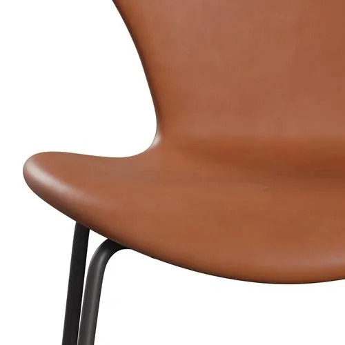 Fritz Hansen Series 7™ Chair Full Upholstery, Warm Graphite/Grace Walnut