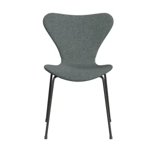 Fritz Hansen Series 7™ Chair Full Upholstery, Warm Graphite/Hallingdal Grey