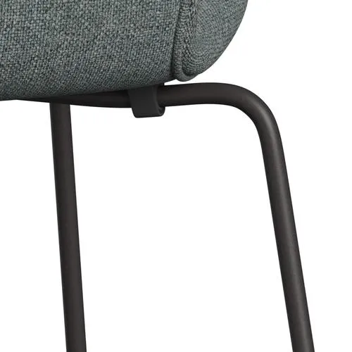 Fritz Hansen Series 7™ Chair Full Upholstery, Warm Graphite/Hallingdal Grey