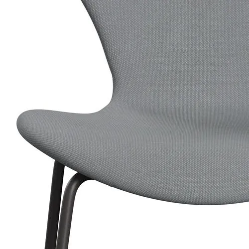 Fritz Hansen Series 7™ Chair Full Upholstery, Warm Graphite/Steelcut Light Grey