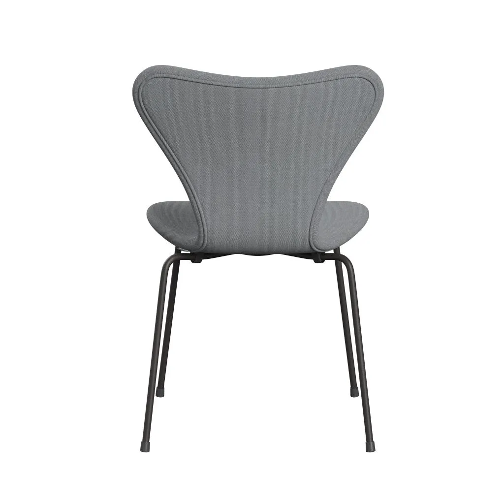 Fritz Hansen Series 7™ Chair Full Upholstery, Warm Graphite/Steelcut Light Grey