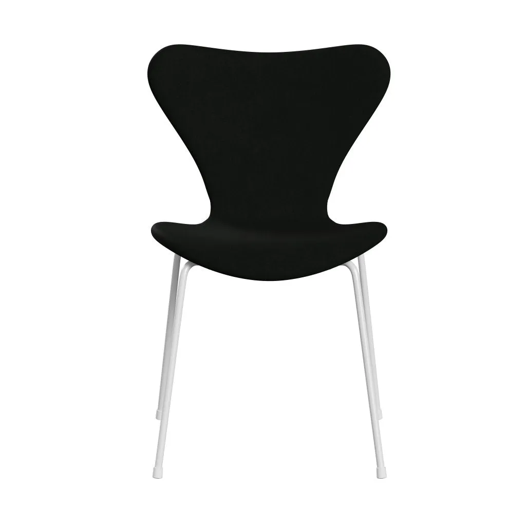 Fritz Hansen Series 7™ Chair Full Upholstery, White/Comfort Black (C60009)