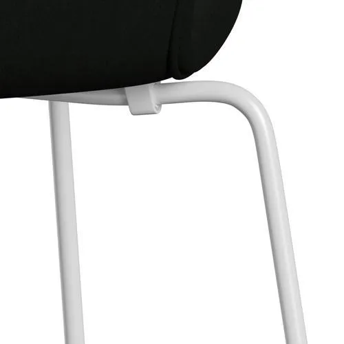 Fritz Hansen Series 7™ Chair Full Upholstery, White/Comfort Black (C60009)