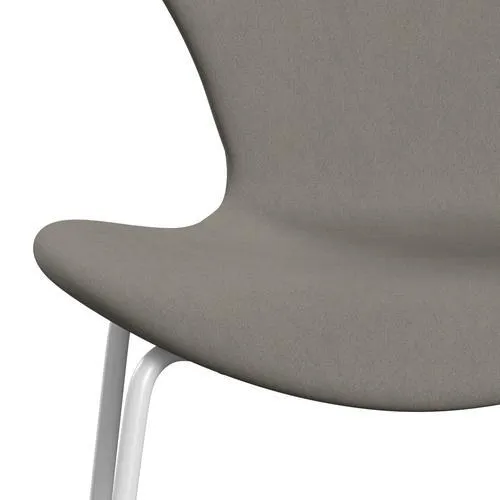 Fritz Hansen Series 7™ Chair Full Upholstery, White/Comfort Grey (C60003)