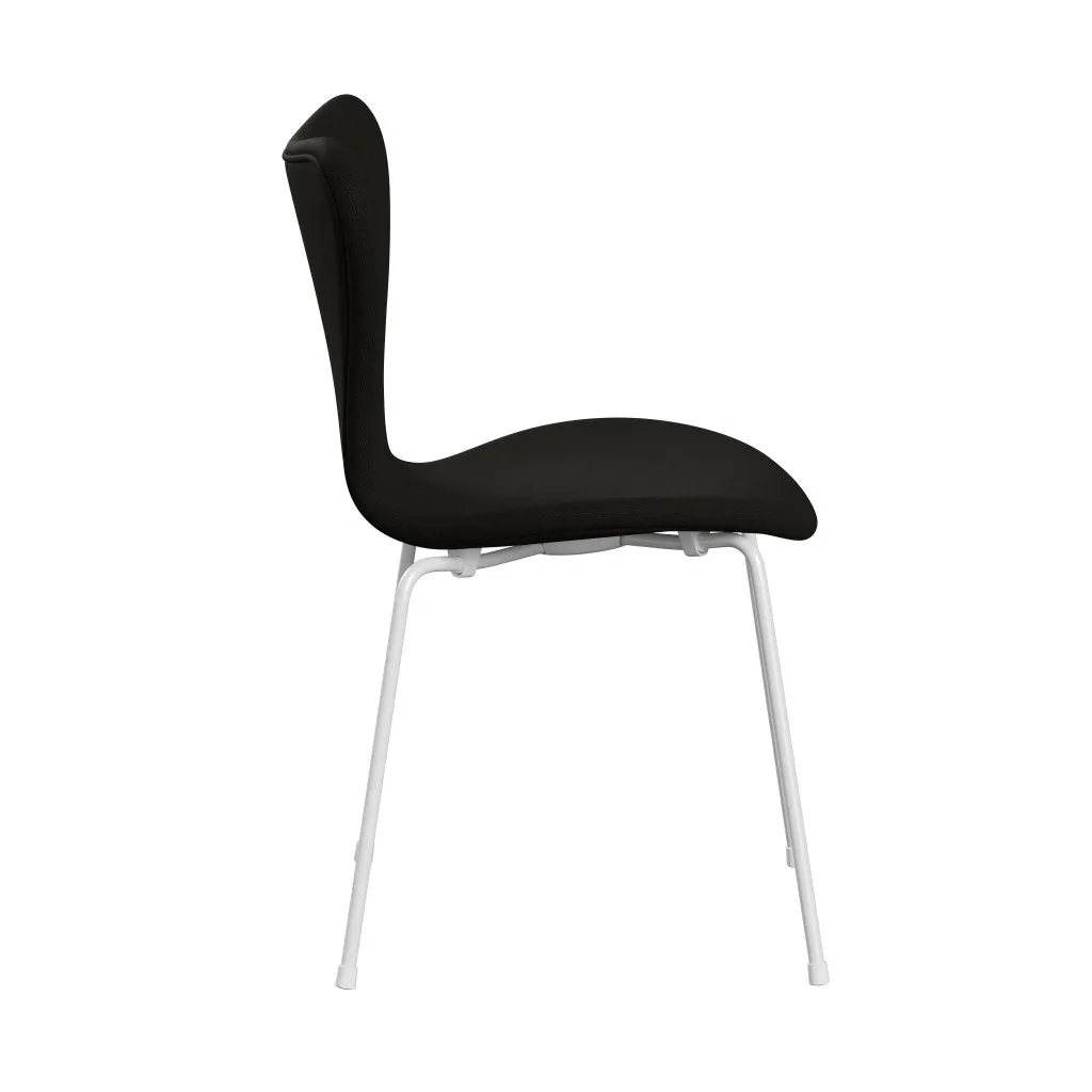 Fritz Hansen Series 7™ Chair Full Upholstery, White/Fame Dark