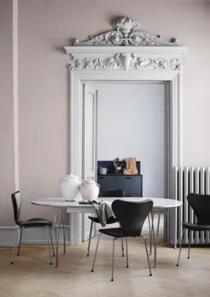 Fritz Hansen Superellipse™ Extendable Table Lacquered 100 X170/270 Cm, Black Laminate
