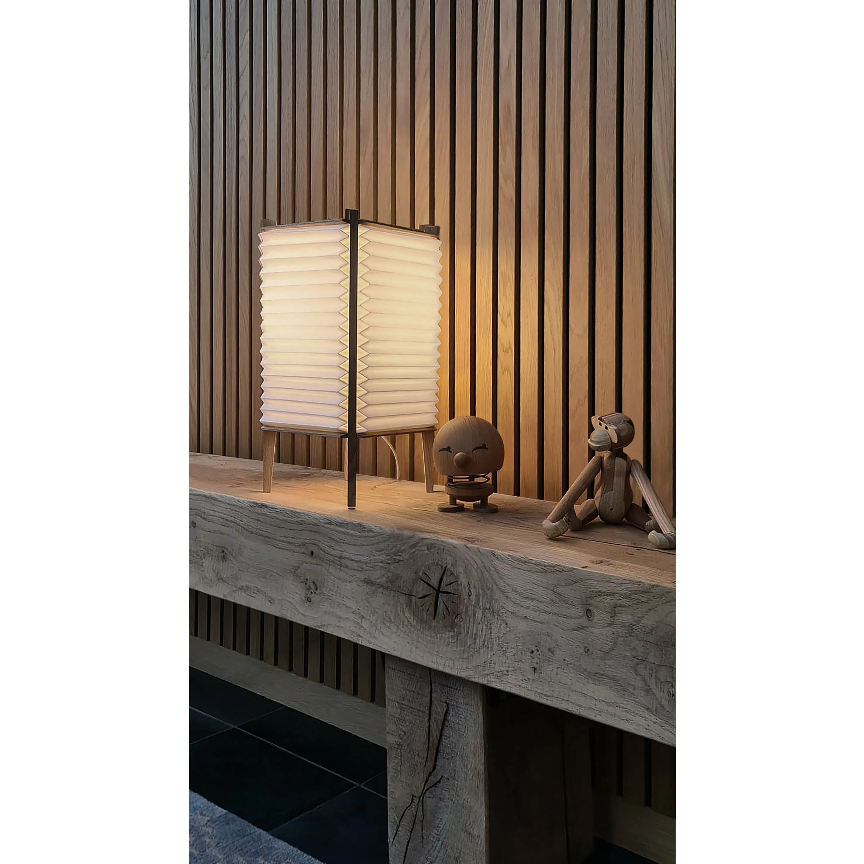Le Klint Beehive Table Lamp Oak, Small