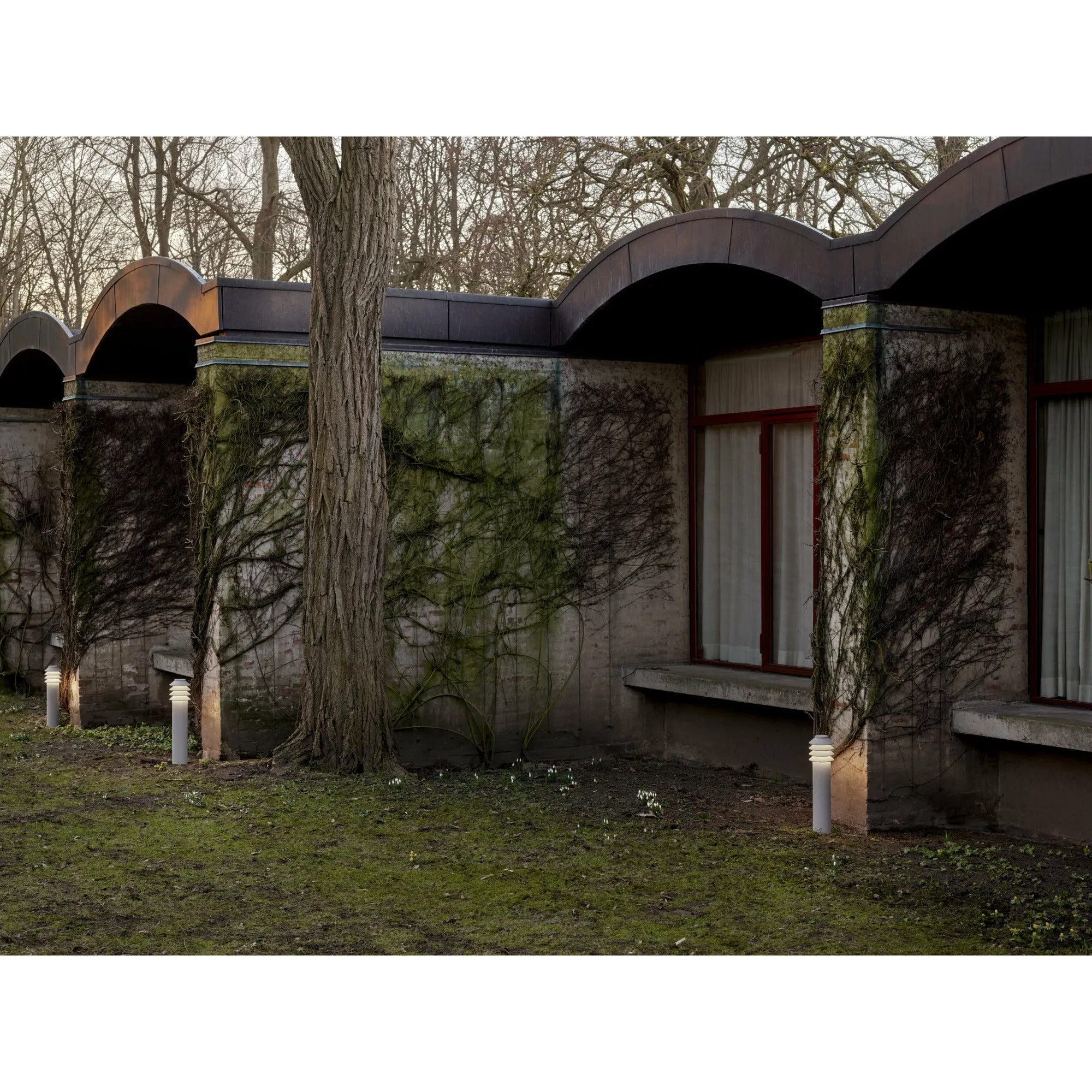 Louis Poulsen Bysted Garden Bollard Lamp Large Aluminium Led 3000 K With Earth Piece O/Adapter