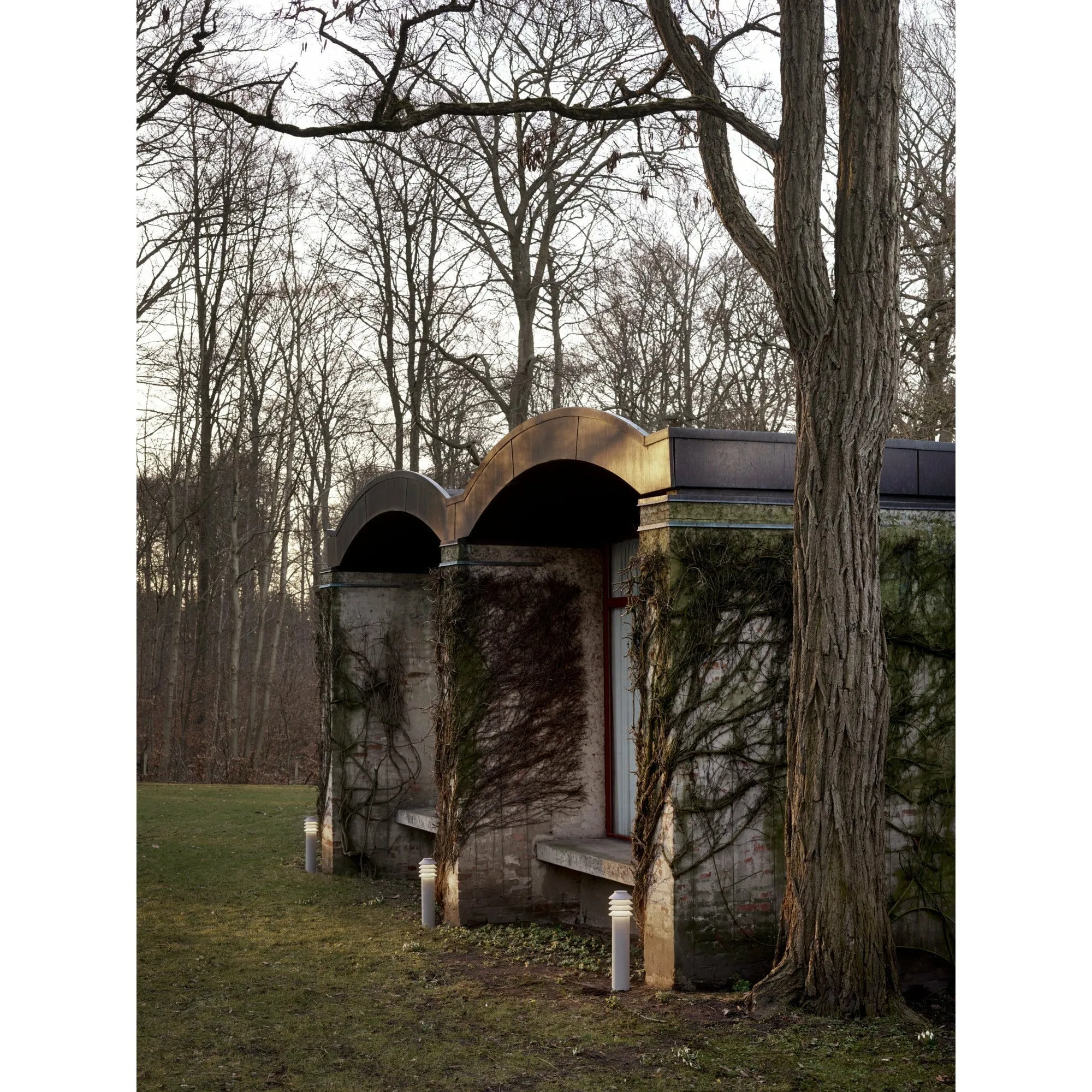 Louis Poulsen Bysted Garden Bollard Lamp Large Aluminium Led 3000 K With Earth Piece O/Adapter