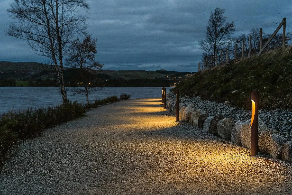 Louis Poulsen Flindt Bollard Class Ii Led 3000 K 12 W Dali 80 Cm, Aluminium