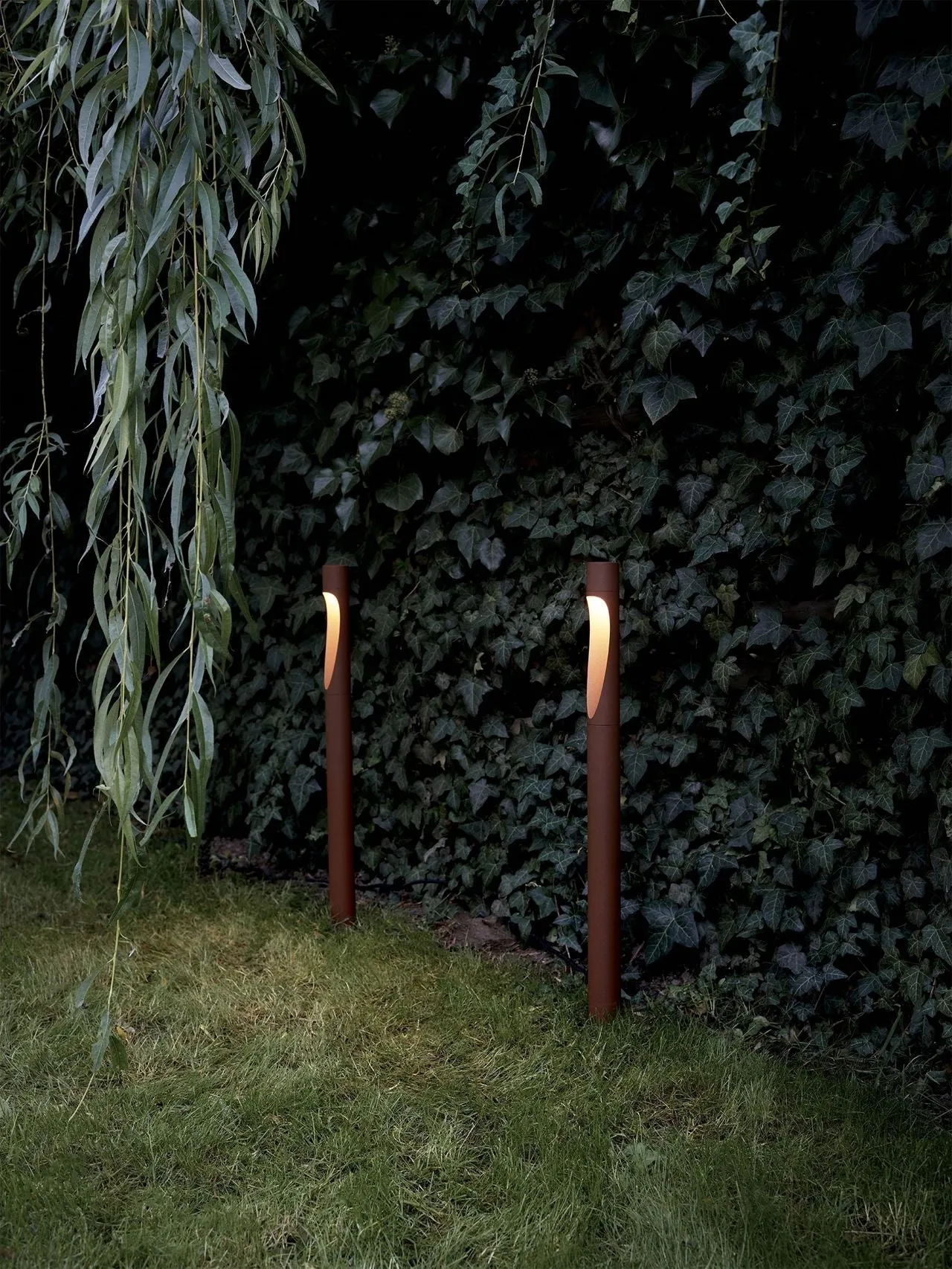 Louis Poulsen Flindt Garden Bollard Led 3000 K 6.5 W Spike With Adaptor Long, Corten