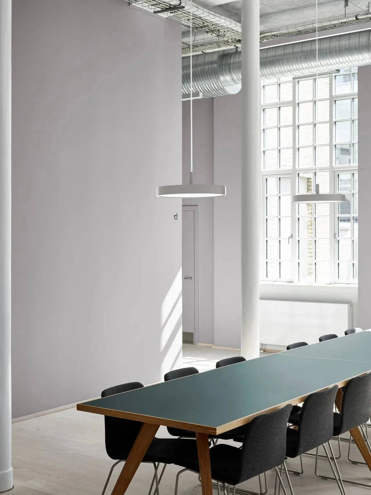 Louis Poulsen Lp Slim Round Suspended Lamp Led 3000 K 25 W ø44 Cm, Dark Aluminium