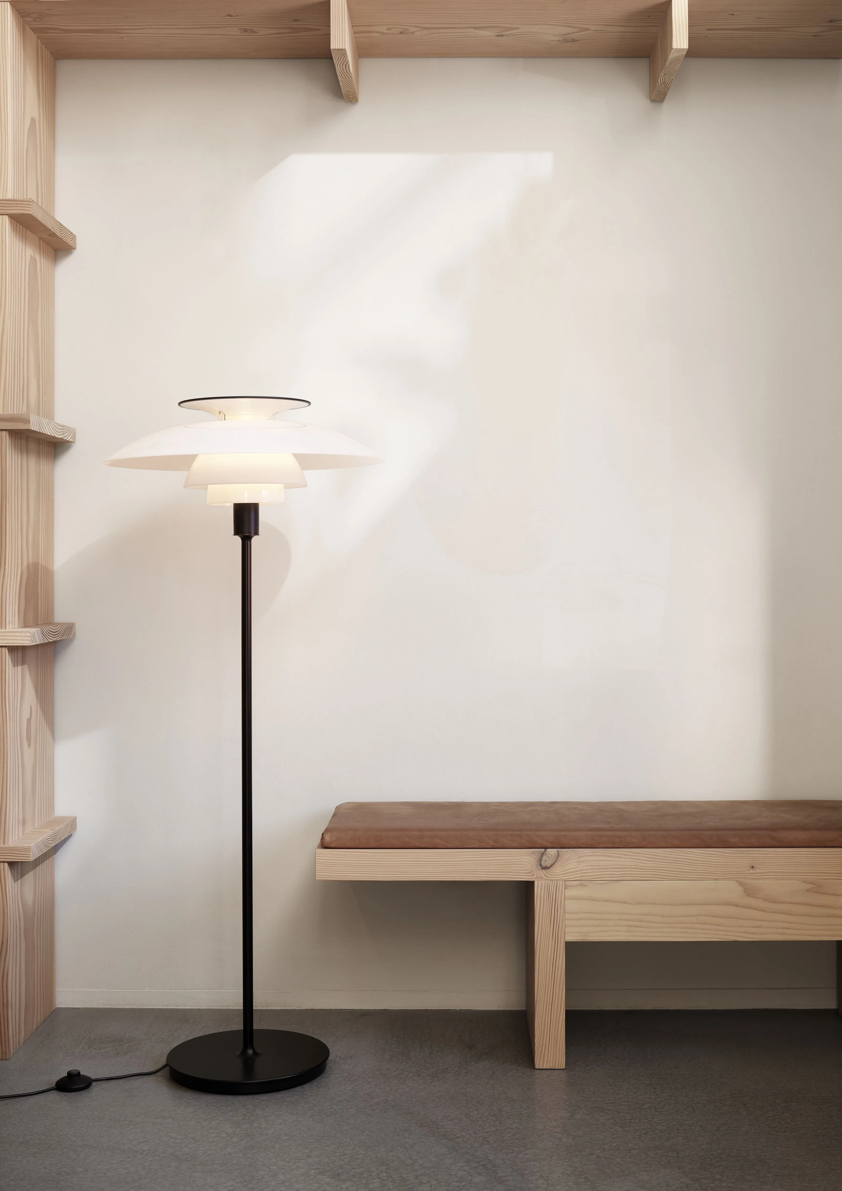 Louis Poulsen Ph 80 Floor Lamp 70 W E27 With Switch, Acrylic Opal White/Black