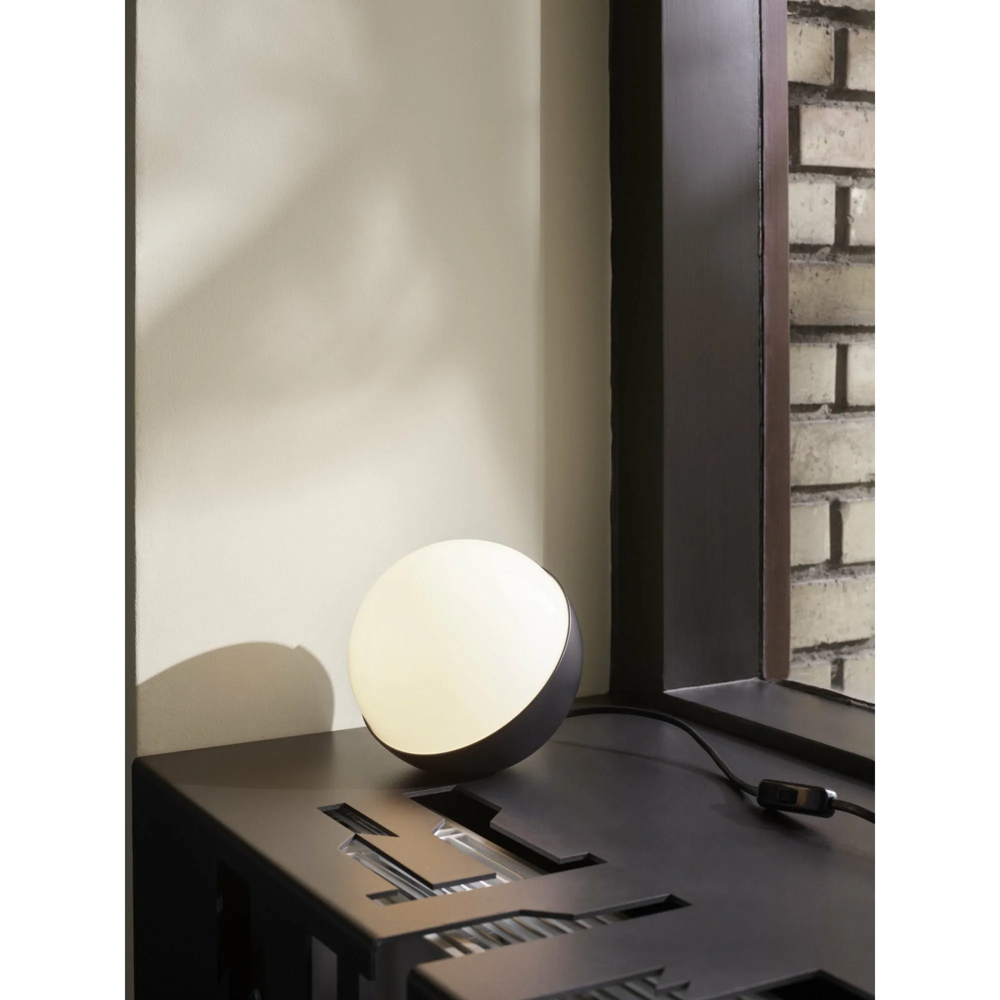 Louis Poulsen Vl Studio 250 Table/Floor Lamp, Black